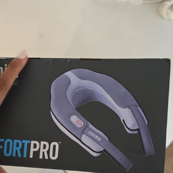 Homedics ComfortPro Neck Massager in Gray - Picture 2 of 3
